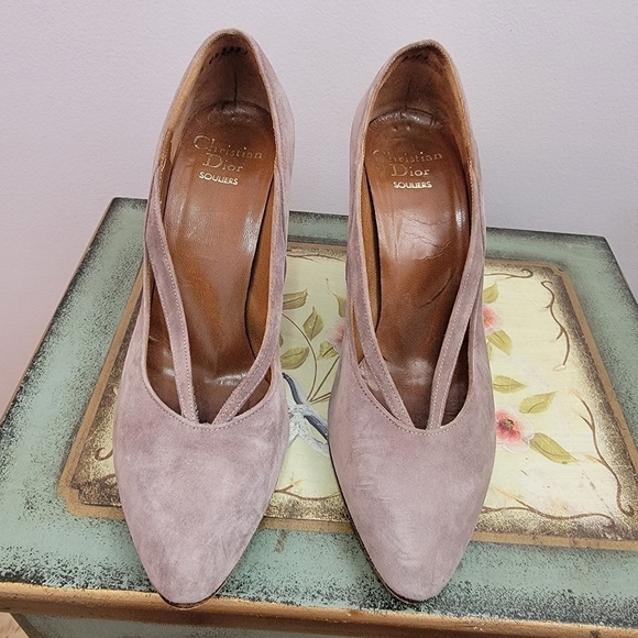 Christian Dior Vintage Gray Suede Pumps Size 5 - Picture 1 of 12